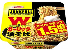 エースコック JUNKFULL Wガーリック油そば 商品写真