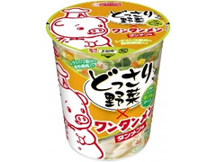 エースコック どっさり野菜×ワンタンメン タンメン味 商品写真