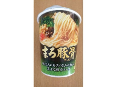 まろ豚骨ラーメン ねぎ盛り カップ65g