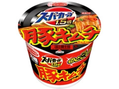 スーパーカップ1.5倍 新・豚キムチラーメン カップ107g