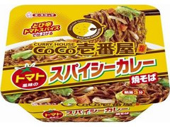 エースコック CoCo壱番屋監修 トマト風味のスパイシーカレー焼そば 商品写真