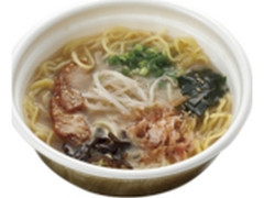 ローソン かつおぶしラーメン実行委員会監修 レンジ勝武士ラーメン 商品写真