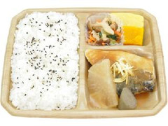 サバ味噌煮弁当