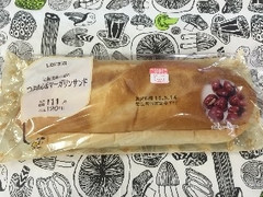 ローソン 北海道産小豆の つぶあん＆マーガリンサンド 商品写真
