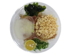 ローソン 冷しハイカラすだちうどん 商品写真