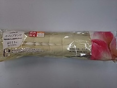 ローソン ホイップサンド 和歌山県産桃のジャム＆淡路島牛乳入りホイップ 商品写真