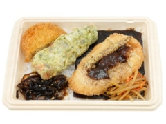 チキンカツ海苔弁当