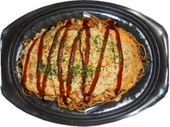 ローソン 貴家。監修 鉄板ソース焼そば 玉子トッピング 商品写真