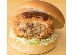 ローソン 国産黒毛和牛肉入 和風コロッケバーガー 商品写真