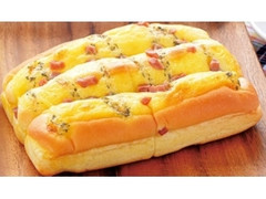 ローソン 四角いハムチーズパン 商品写真