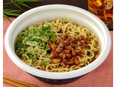 ローソン 黒胡麻仕立てのミニ担々麺 商品写真