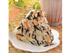 ローソン もち麦入り発芽大豆とひじきごはんおにぎり 商品写真