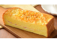 ローソン 厚切りフレンチトースト 4種のチーズ使用 商品写真