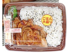 ローソン 豚ロース生姜焼弁当 氷温熟成豚肉使用 商品写真