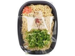 ローソン ネギたっぷり豚塩焼そば 商品写真