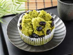 ローソン 抹茶と黒豆の米粉蒸しぱん 宇治抹茶使用