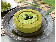 ローソン プレミアム宇治抹茶と丹波黒豆のロールケーキ 商品写真