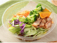 ローソン 1食分の野菜が摂れるサラダラーメン 商品写真