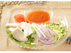 ローソン 1食分の野菜が摂れる蒸し鶏の冷製パスタ 商品写真