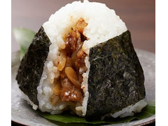 ローソン 新潟コシヒカリおにぎり 鹿児島黒牛 商品写真