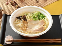 とんこつラーメン