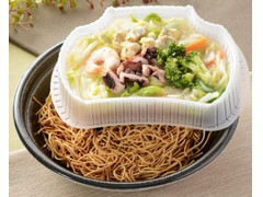 ローソン 1食分の野菜が摂れる海鮮皿うどん 商品写真