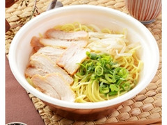 牛骨ラーメン