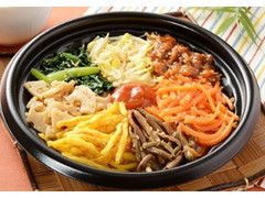 もち麦ごはんのビビンパ丼