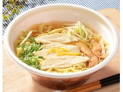 ローソン 柚子香る魚介塩ラーメン 商品写真