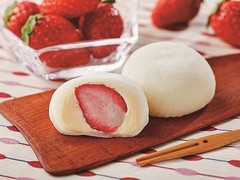 ローソン Uchi Cafe’ SWEETS ×八天堂 かすたーど苺大福