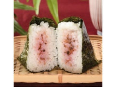 ローソン おにぎり屋 手巻おにぎり 紀州南高梅