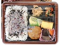 ローソン しらす梅ご飯幕の内弁当 商品写真