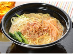 ローソン 胡麻が香る 担々麺 商品写真