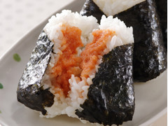 ローソン 明太子おにぎり 函館タナベ食品の明太子使用 商品写真