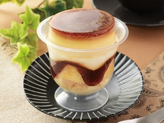 ローソン ぷるるん まるごとプリンパフェ