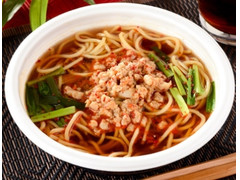 ローソン ピリ辛ひき肉が決め手 ミニ台湾ラーメン 商品写真