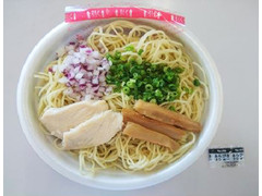 ローソン 自家製麺鶏冠監修 醤油鶏そば 商品写真