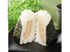 ローソン おにぎり屋 金しゃりおにぎり のどぐろたれ焼