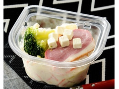 ローソン カップデリカ 合鴨とクリームチーズポテトサラダ 商品写真