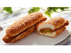 ローソン はみでるスティックバーガー カレーコロッケ 商品写真