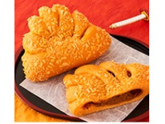 ローソン 鬼滅の刃 煉獄杏寿郎の焼きカレーパン 商品写真