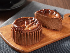 ローソン Uchi Cafe’ SWEETS バスチー バスク風ショコラチーズケーキ