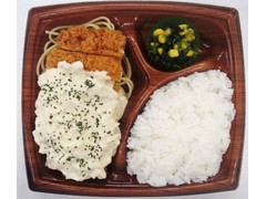 ローソン タルタルチキンカツ弁当 商品写真