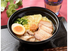 ローソン 頑固麺飯魂気むずかし家監修 信州味噌ラーメン 商品写真