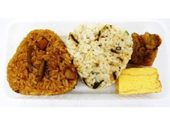 ローソン 鶏ごぼうおこわと野沢菜昆布おにぎり 商品写真