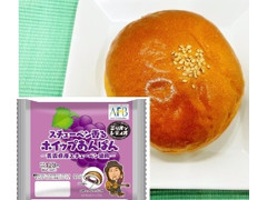 ローソン スチューベン香るホイップあんぱん 青森県産スチューベン使用 商品写真