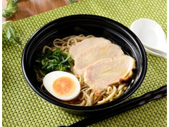 ローソン らぁ麺やまぐち監修 醤油鶏そば