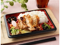 ガーリックチキンとおかず充実バランス弁当