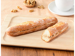 ローソン マチノパン くるみバターのフランスパン 商品写真