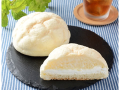 ローソン 塩バニラメロンパン